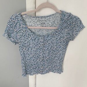American Eagle Blue and White Floral Crop Top